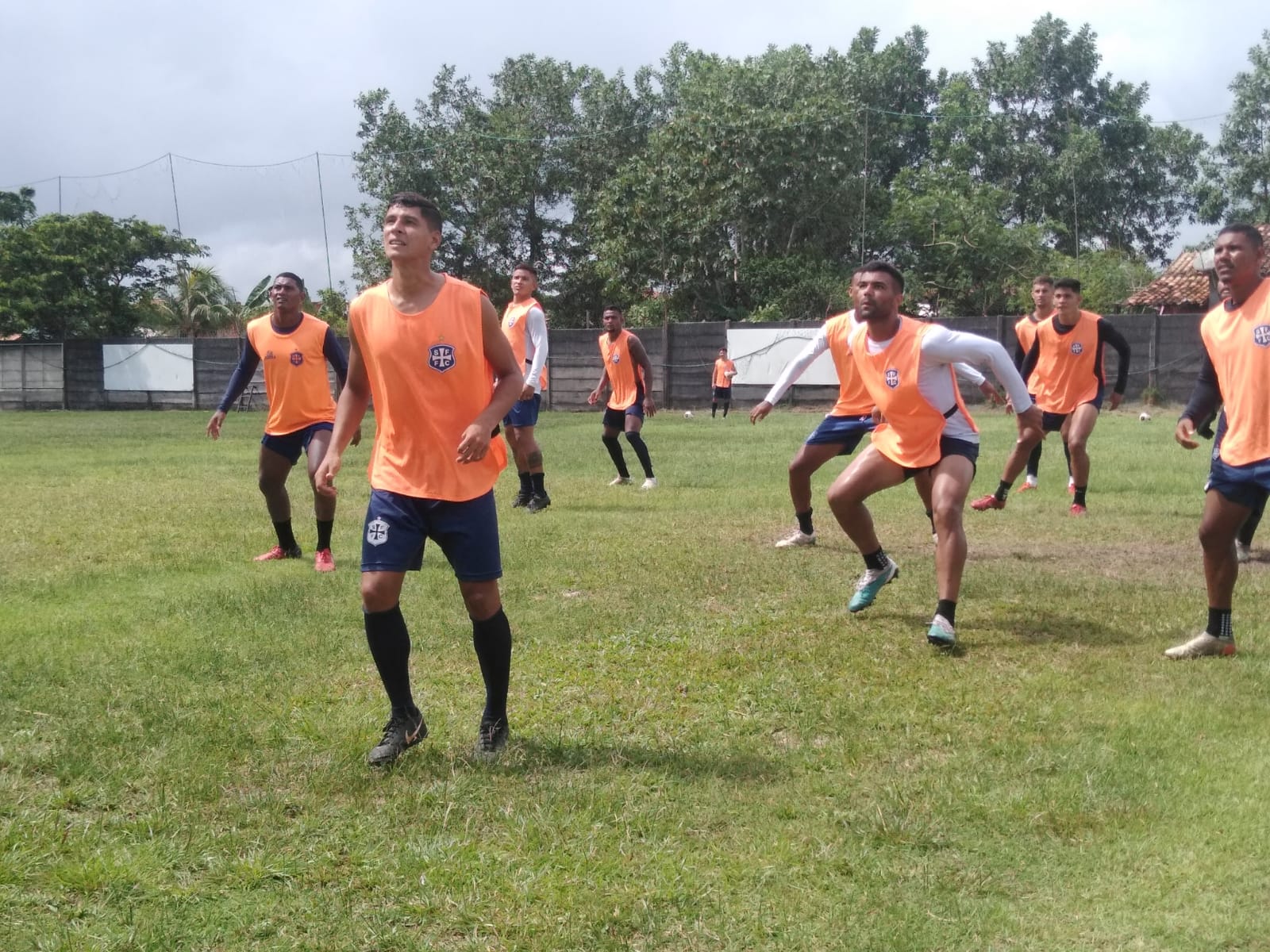 Jogadores fizeram o último treino neste sábado