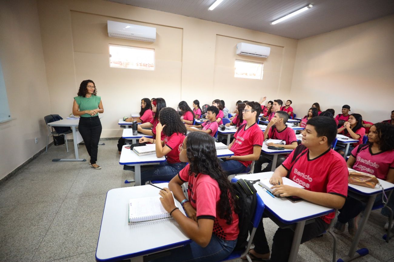 Professores no Pará têm reajuste de salário