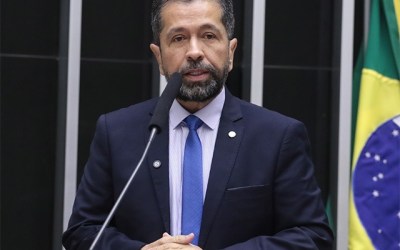 Henderson Pinto sai na frente na primeira pesquisa da Destak para deputado federal na região oeste do Pará